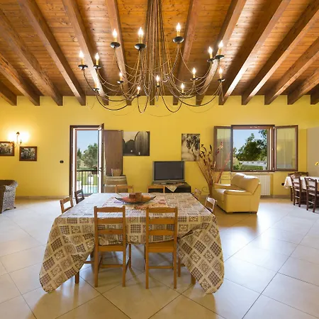 Pizzi By Perle Di Puglia San Donaci