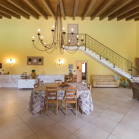 Pizzi By Perle Di Puglia * San Donaci